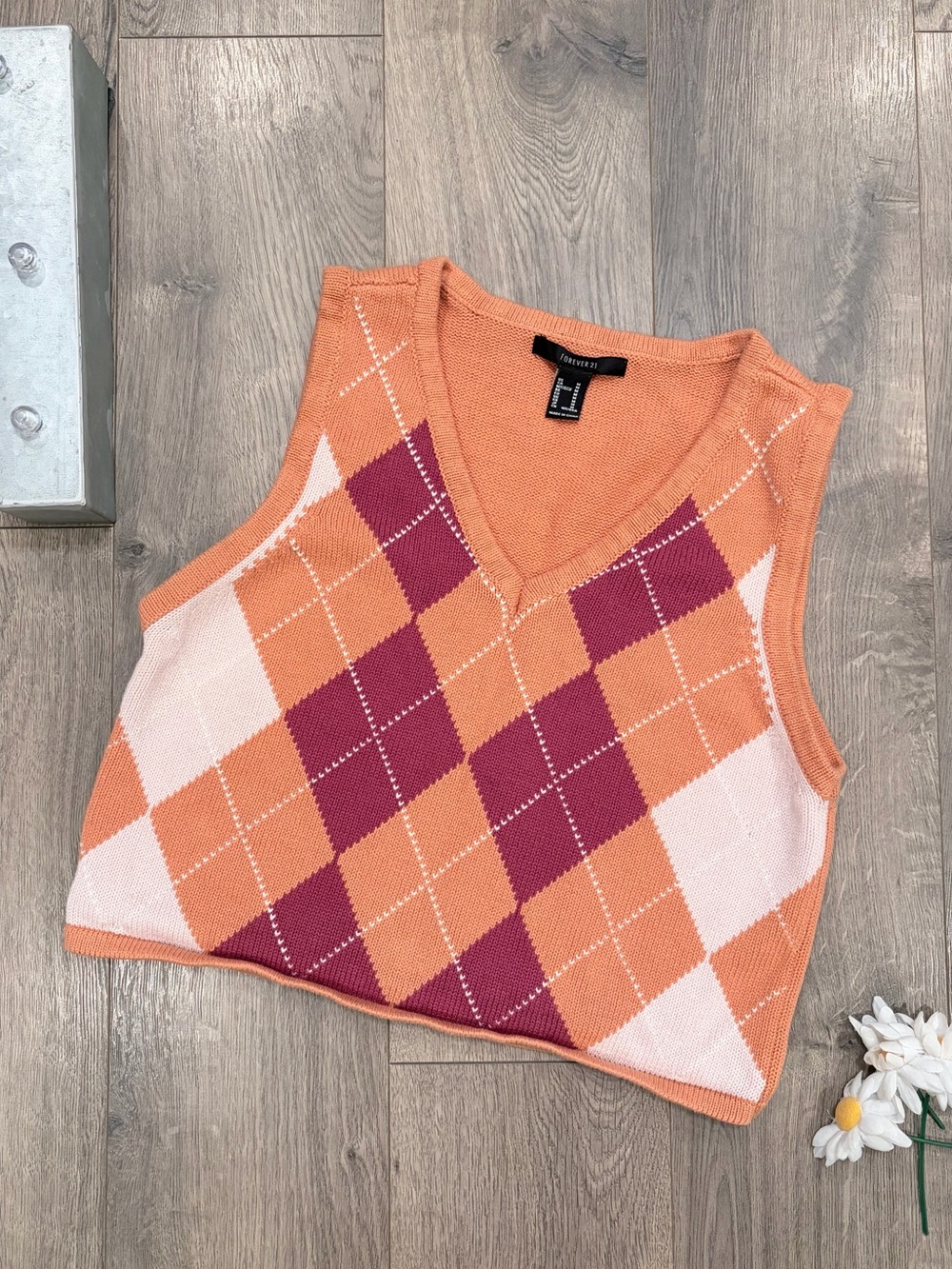 🎀4/$15🎀 Forever 21 Cropped Argyle Sweater Vest